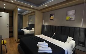 Peaky Hotel
