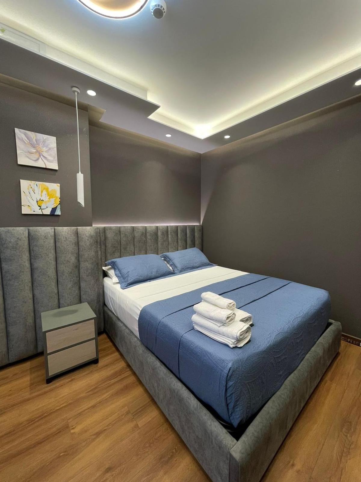 Peaky Hotel Durrës Zewnętrze zdjęcie