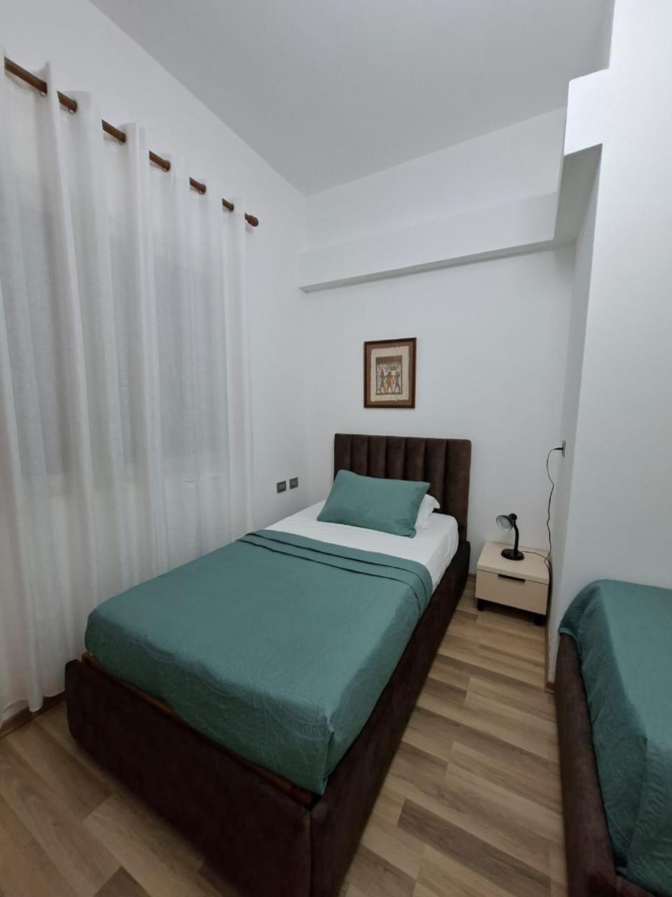 Peaky Hotel Durrës Zewnętrze zdjęcie